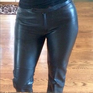 Blackleather pants BCBGMAXAZRIA size0 fits like2.
